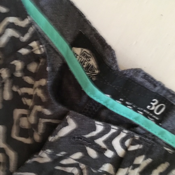 Vans shorts - Picture 4 of 6